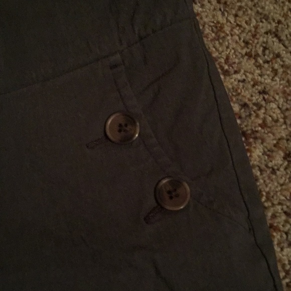 Gray Maternity Capri Pants M - Picture 2 of 5